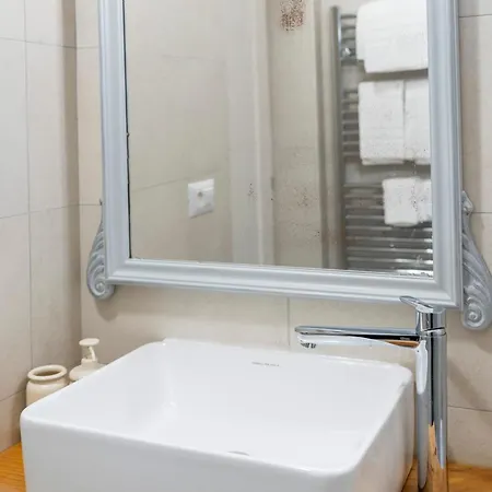 Oda ve Kahvaltı Al 171 Velletri